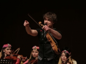 Photos by www.1news.az