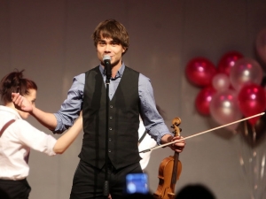 Time To Show, 5th year anniversary concert